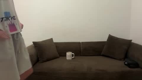 Snapshot of unverifiedbwc chatting on 04-28-26, 12:43 Stepbro online show from 04-28-26, 12:43