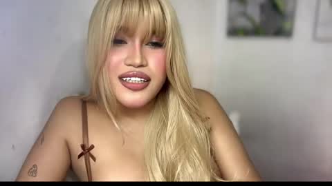 Snapshot of ur_bombshellpatty chatting on 04-30-26, 09:19 ur_bombshellpatty online show from 04-30-26, 09:19