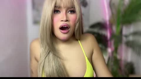 Snapshot of ur_bombshellpatty chatting on 05-02-26, 05:29 ur_bombshellpatty online show from 05-02-26, 05:29