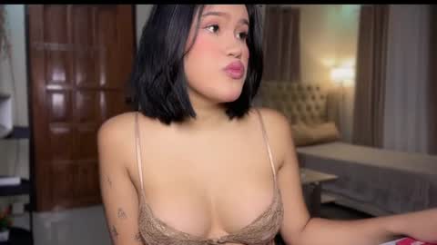 Snapshot of ur_bombshellpatty chatting on 07-09-26, 05:06 ur_bombshellpatty online show from 07-09-26, 05:06
