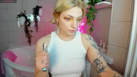 Cute Elf Girls online show from 01-15-26, 12:15