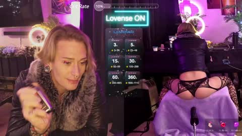 Snapshot of ur_daylee_dose chatting on 01-05-25, 01:04 Ur Daylee dose online show from 01-05-25, 01:04