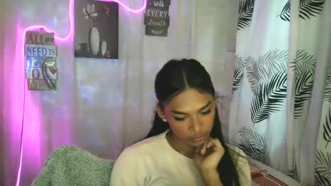 ur_dazzlingmorenaxx online show from 03-27-26, 03:56