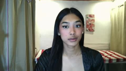 Snapshot of ur_dazzlingmorenaxx chatting on 07-14-26, 02:12 ur_dazzlingmorenaxx online show from 07-14-26, 02:12