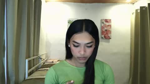 Snapshot of ur_dazzlingmorenaxx chatting on 07-22-26, 03:20 ur_dazzlingmorenaxx online show from 07-22-26, 03:20