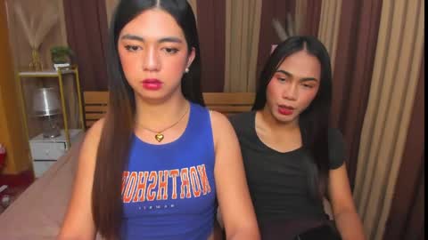 ur_girl_dwalker online show from 04-28-26, 10:31