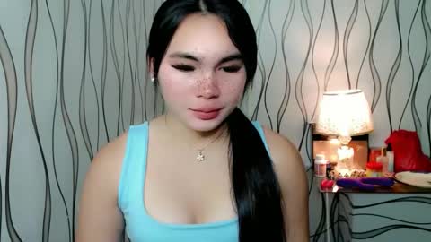 QUEENSY online show from 11-03-25, 10:38