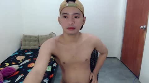 Snapshot of ur_joshuahotnotch chatting on 06-08-26, 05:13 ur_joshuahotnotch online show from 06-08-26, 05:13