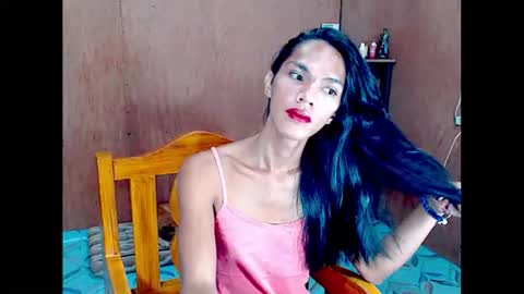 Snapshot of ur_prescious_xxx chatting on 06-22-26, 10:34 Ur Lovely Pricious online show from 06-22-26, 10:34