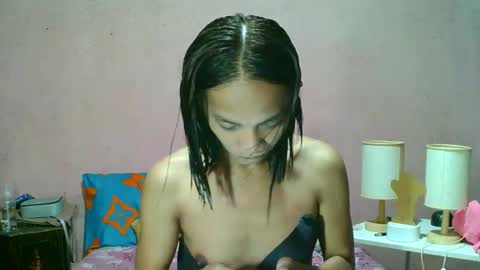 Snapshot of ur_sexybabe_ehra chatting on 11-03-25, 08:54 ur_sexybabe_ehra online show from 11-03-25, 08:54