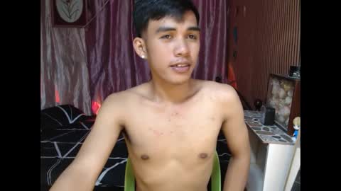 ur_shan21 online show from 12-18-25, 06:41