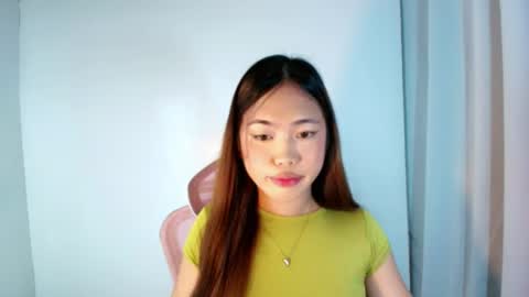 Snapshot of ur_sweet_ann chatting on 06-14-26, 06:43 ur_sweet_ann online show from 06-14-26, 06:43