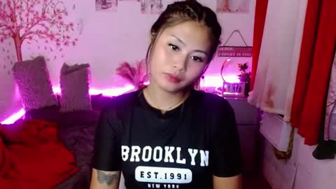 HelloIm  Girly online show from 06-30-26, 01:01