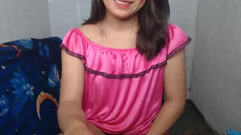 Snapshot of urasian_dreamgirl69 chatting on 11-24-25, 03:12 bela online show from 11-24-25, 03:12