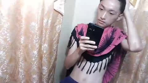 urasian_femboyxxx online show from 03-24-26, 06:07