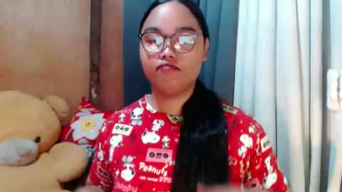 Lycah online show from 11-25-25, 10:54