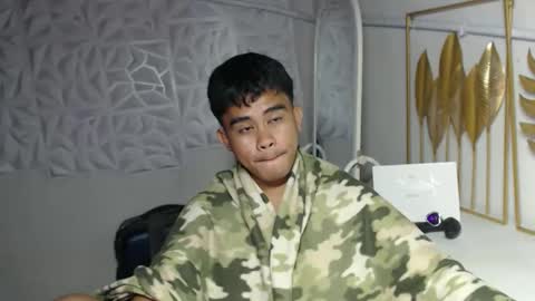 HI WE ARE NATHANIEL AND SEV online show from 03-24-26, 04:01