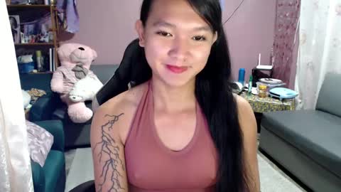 NEWRA  ALLISON online show from 03-03-25, 04:03