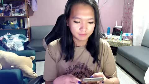 NEWRA  ALLISON online show from 03-08-25, 08:03