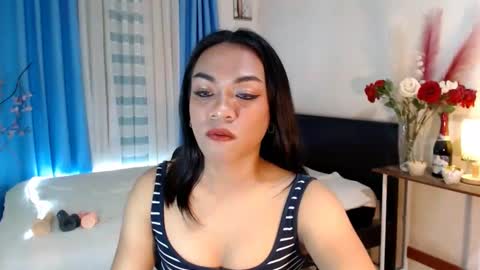 Snapshot of urasian_olivia1 chatting on 01-05-25, 01:58 Olivia online show from 01-05-25, 01:58