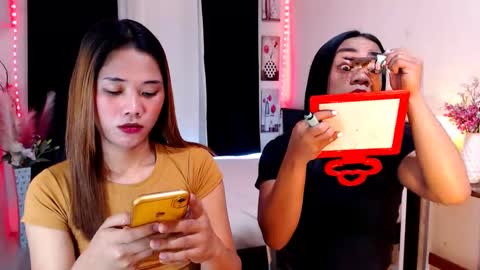 Snapshot of urasian_olivia1 chatting on 02-15-25, 06:33 Olivia online show from 02-15-25, 06:33