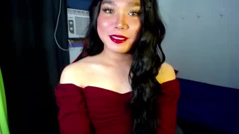 Snapshot of urasiansweet_cummer chatting on 02-24-25, 02:51 KENDRA online show from 02-24-25, 02:51