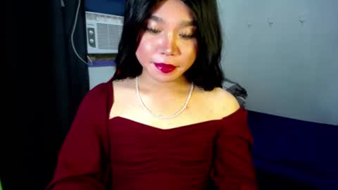 Snapshot of urasiansweet_cummer chatting on 02-27-25, 02:10 KENDRA online show from 02-27-25, 02:10