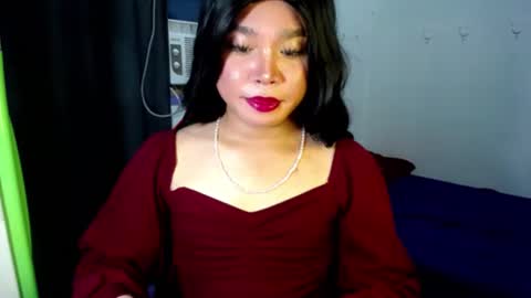 Snapshot of urasiansweet_cummer chatting on 02-28-25, 04:10 KENDRA online show from 02-28-25, 04:10