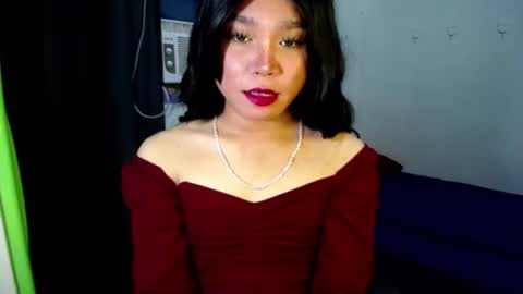 Snapshot of urasiansweet_cummer chatting on 02-28-25, 11:56 KENDRA online show from 02-28-25, 11:56
