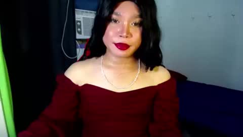 Snapshot of urasiansweet_cummer chatting on 03-01-25, 02:59 KENDRA online show from 03-01-25, 02:59