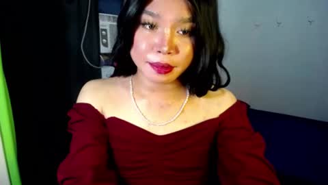 Snapshot of urasiansweet_cummer chatting on 03-04-25, 07:30 KENDRA online show from 03-04-25, 07:30