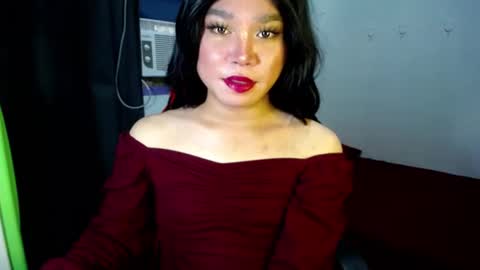 Snapshot of urasiansweet_cummer chatting on 03-10-25, 11:38 KENDRA online show from 03-10-25, 11:38