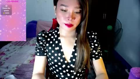 Snapshot of urasiansweet_cummer chatting on 10-19-25, 03:40 KENDRA online show from 10-19-25, 03:40