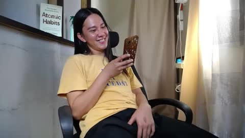 Snapshot of urasiantserika chatting on 12-20-24, 03:25 Erika online show from 12-20-24, 03:25