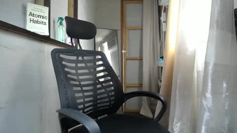 Snapshot of urasiantserika chatting on 12-28-24, 02:33 Erika online show from 12-28-24, 02:33