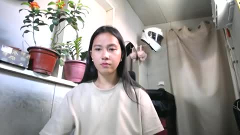 Snapshot of urasiantserika chatting on 04-21-26, 02:51 Erika online show from 04-21-26, 02:51