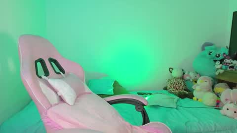 Danielle  online show from 05-10-26, 10:53