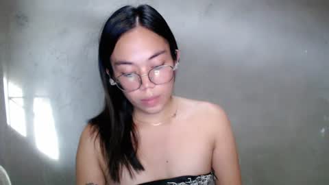 Snapshot of urbabydollx16 chatting on 06-17-26, 08:39 urbabydollx16 online show from 06-17-26, 08:39