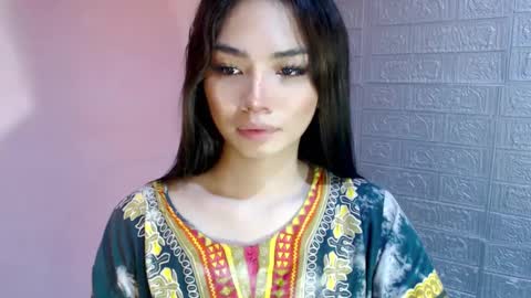 Clara online show from 01-25-25, 03:41