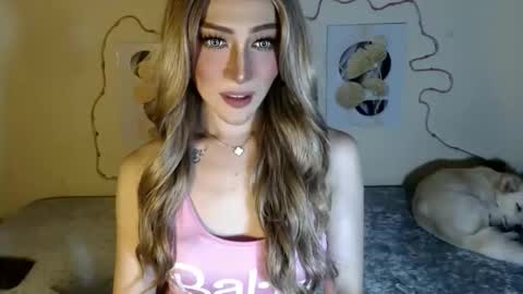 Snapshot of urbabyhot_gurl chatting on 02-27-26, 04:29 QUEEN ANGEL online show from 02-27-26, 04:29