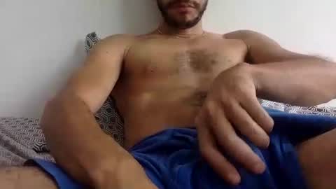 Snapshot of urbestbigdick chatting on 10-07-25, 09:01 urbestbigdick online show from 10-07-25, 09:01