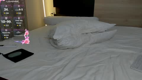 Ksenia Pterson online show from 12-08-24, 04:57