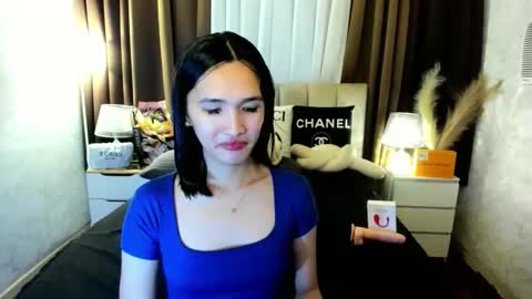 urblossom_princess online show from 11-27-25, 05:26