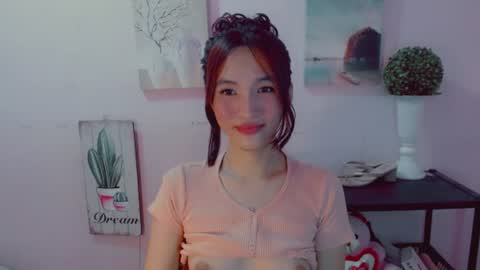 Snapshot of urblossom_princess chatting on 07-02-26, 05:46 urblossom_princess online show from 07-02-26, 05:46