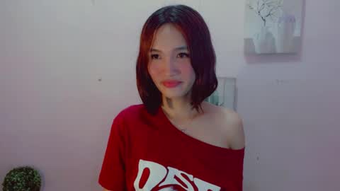 Snapshot of urblossom_princess chatting on 07-17-26, 03:18 urblossom_princess online show from 07-17-26, 03:18