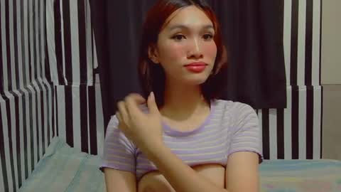 Snapshot of urblossom_princess chatting on 07-29-26, 12:47 urblossom_princess online show from 07-29-26, 12:47