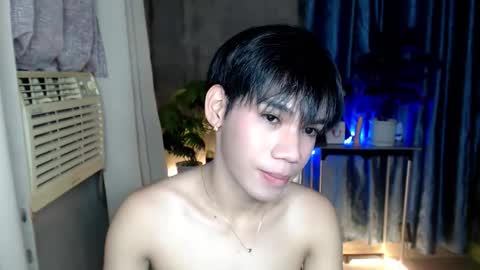 Snapshot of urboytoyheaven chatting on 05-12-26, 06:43 urboytoyheaven online show from 05-12-26, 06:43