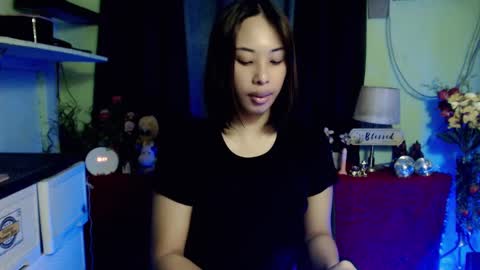 urcrushnextdoor_ online show from 12-29-24, 06:38