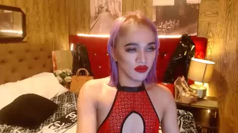 Snapshot of urcumgirlasiants chatting on 12-28-24, 03:48 KENDALL online show from 12-28-24, 03:48