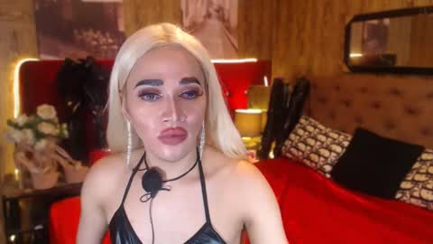 Snapshot of urcumgirlasiants chatting on 01-11-25, 06:12 KENDALL online show from 01-11-25, 06:12